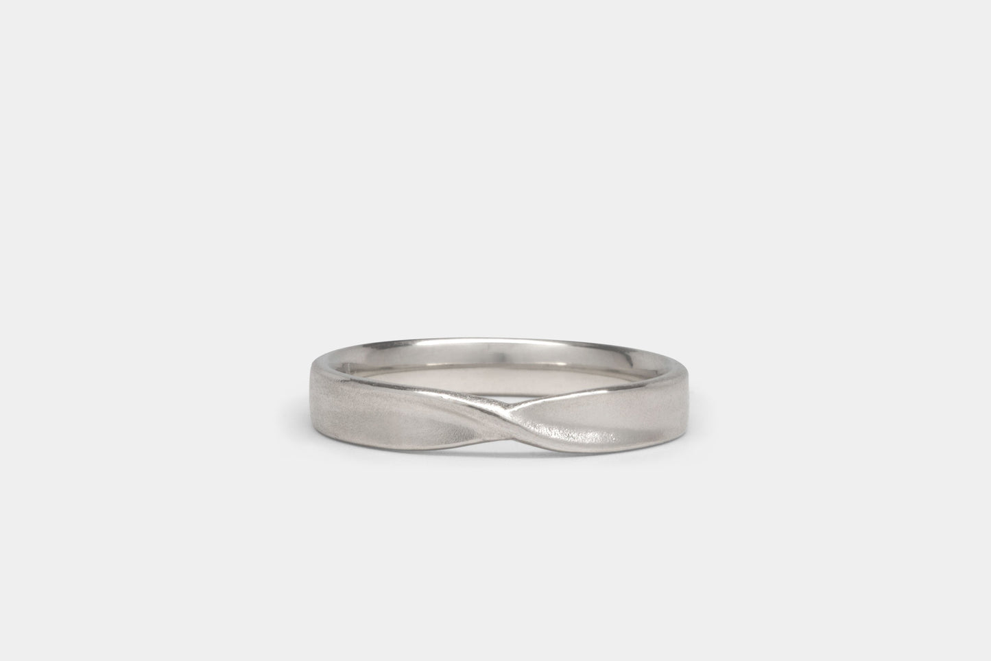 Twist Ring